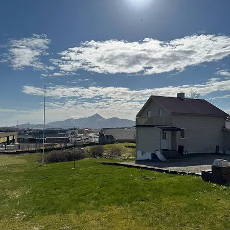 펜션 Center Panorama Lofoten *